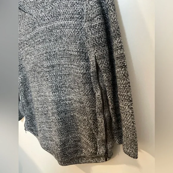 Banana Republic Black Marbled Knit V-Neck Sweater Side Zips Long Sleeve Large - Picture 4 of 11